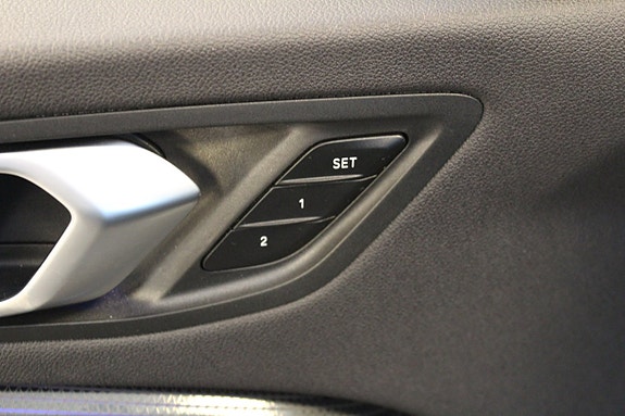 BMW 118d 9 of 14