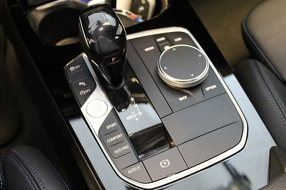 BMW 118d 10 of 14