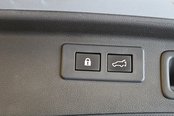 Subaru Forester 9 of 17