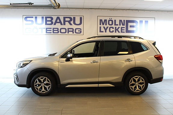 Subaru Forester 3 of 5