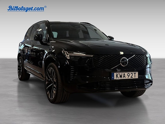 Volvo XC90 6 of 28