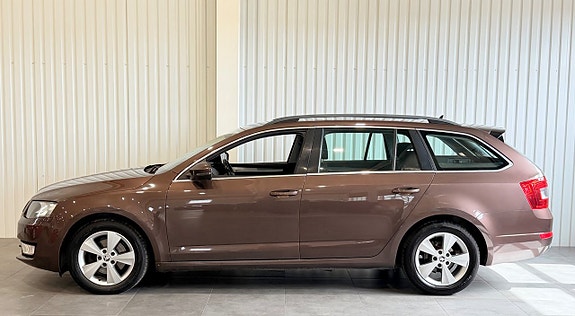 Skoda Octavia 5 of 5