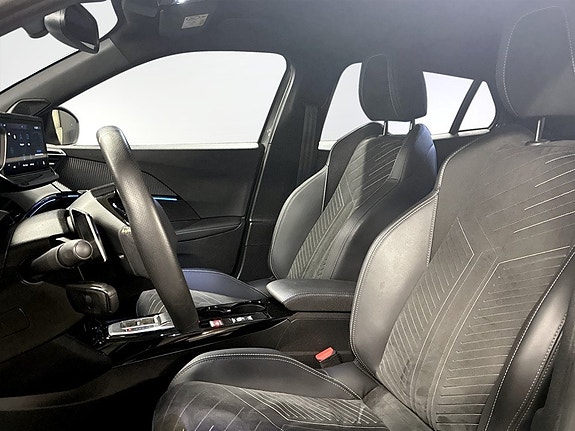 Peugeot 2008 4 of 5