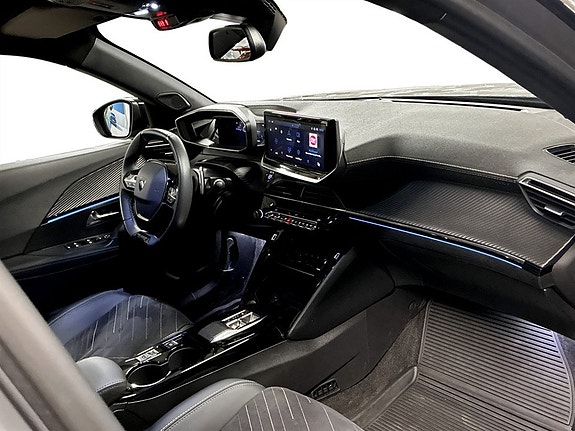 Peugeot 2008 14 of 19