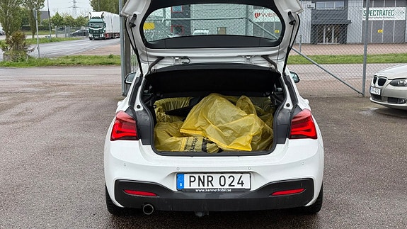 BMW 118d 24 of 30
