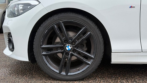 BMW 118d 8 of 30