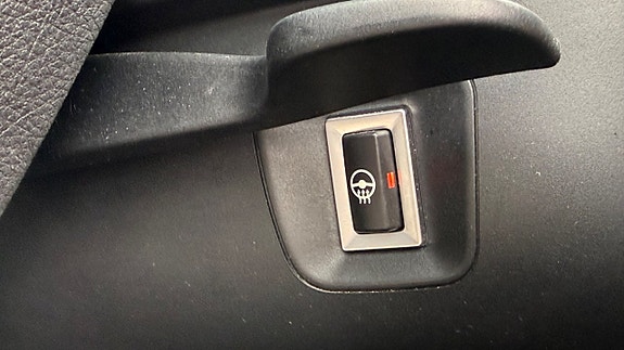 BMW 118d 14 of 30