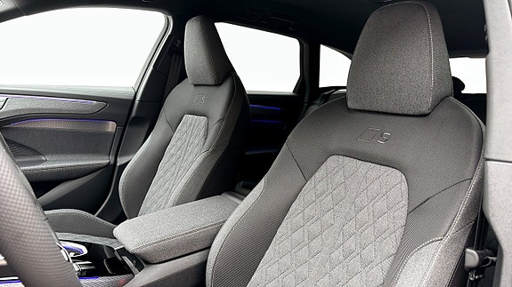 Audi A6 9 of 17