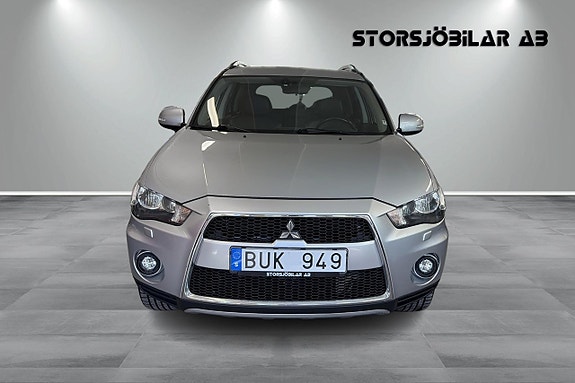 Mitsubishi Outlander 8 of 18