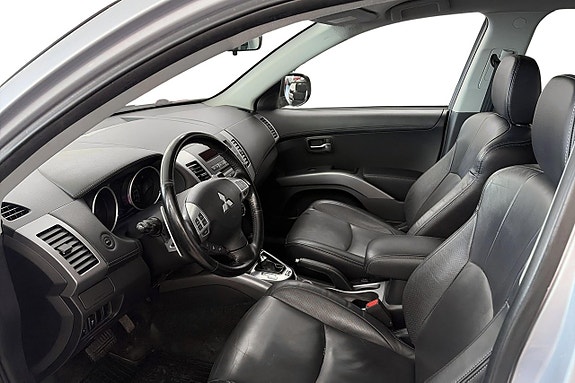 Mitsubishi Outlander 9 of 18