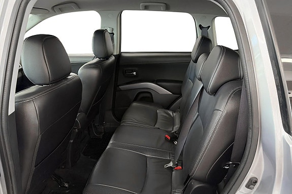 Mitsubishi Outlander 10 of 18