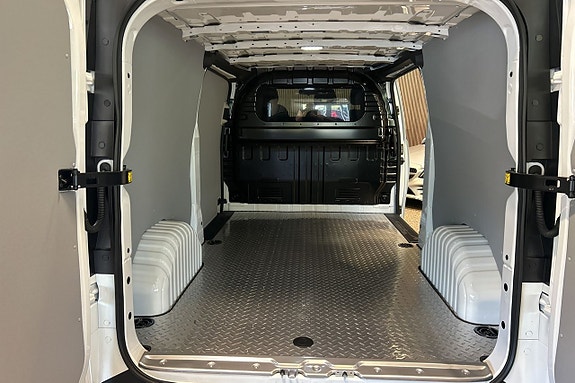 Maxus Deliver 7 7 of 11