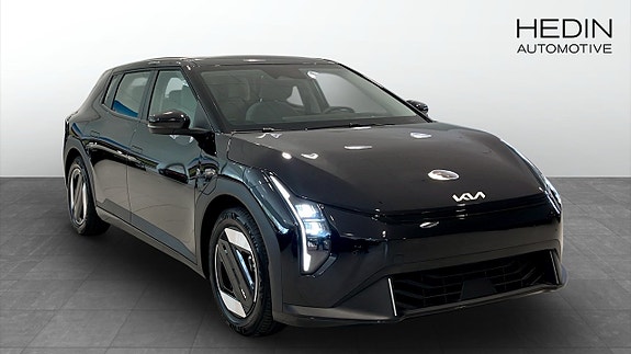 Kia EV4 3 of 15