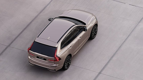 Volvo XC60 17 of 30
