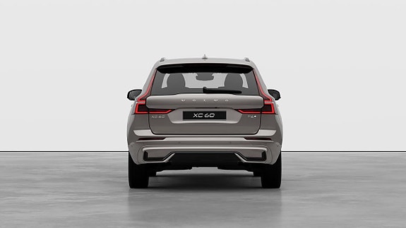 Volvo XC60 4 of 30