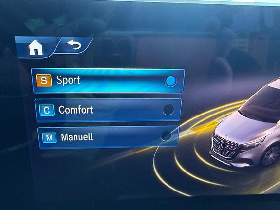 Mercedes-Benz V220 16 of 18