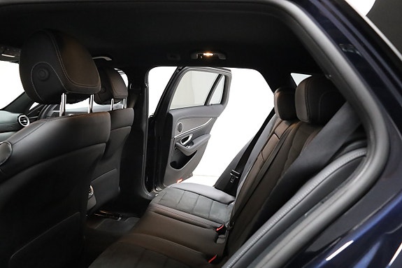 Mercedes-Benz E300 14 of 27