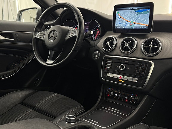 Mercedes-Benz GLA200 19 of 19
