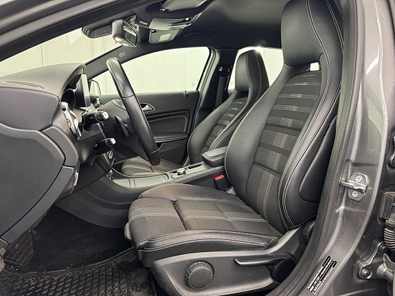 Mercedes-Benz GLA200 7 of 19