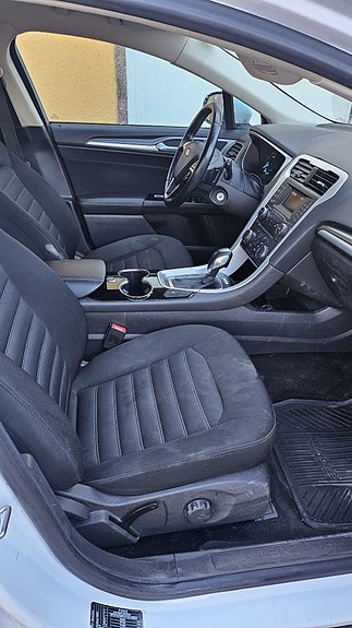 Ford Mondeo 9 of 9