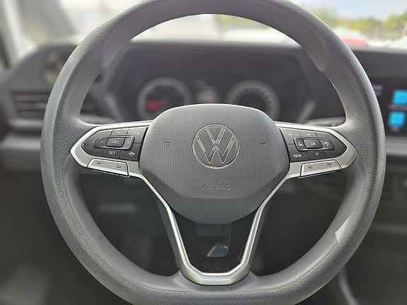 Volkswagen Caddy 17 of 26