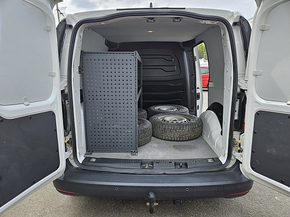 Volkswagen Caddy 12 of 26
