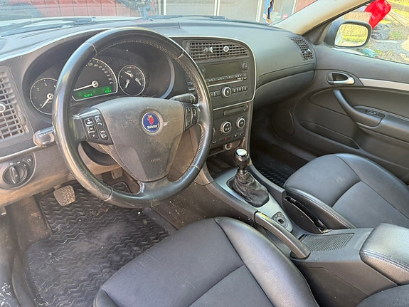Saab 9-3 3 of 5