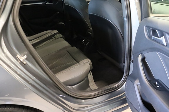 Audi A3 10 of 21