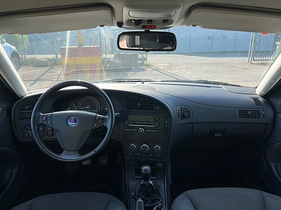 Saab 9-5 5 of 5