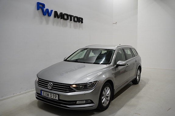 Volkswagen Passat 2 of 5