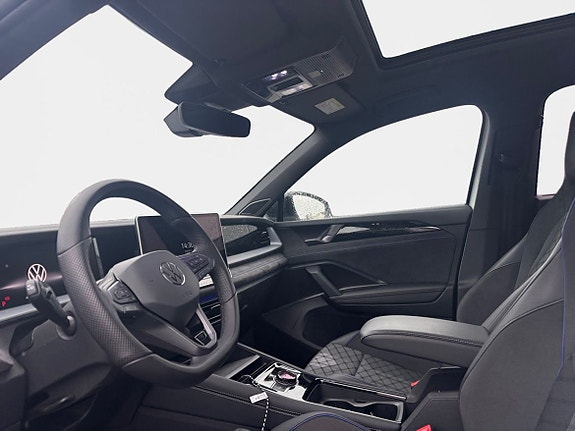 Volkswagen Tayron 8 of 12