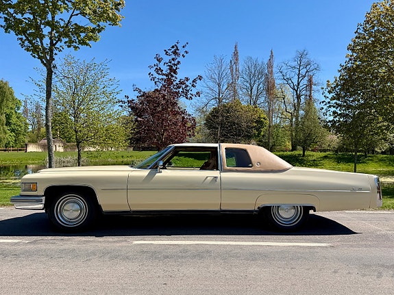 Cadillac Coupé DeVille 7 of 25