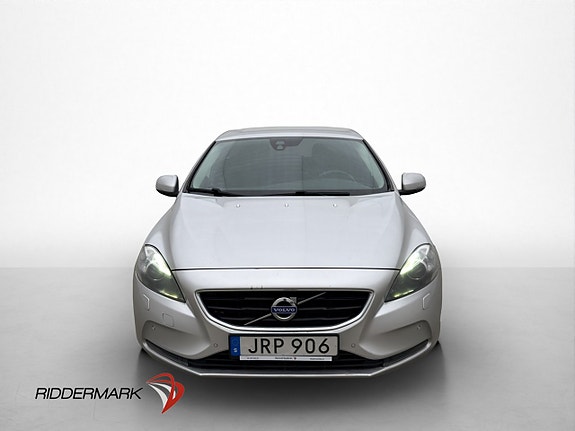Volvo V40 3 of 5