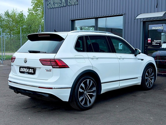 Volkswagen Tiguan 12 of 23