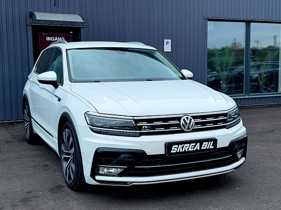 Volkswagen Tiguan 3 of 23