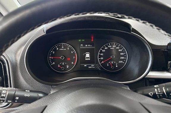 Kia Picanto 12 of 15