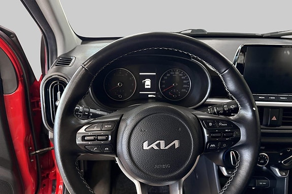 Kia Picanto 11 of 15