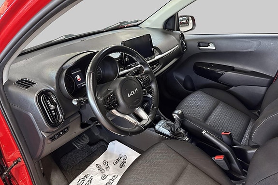 Kia Picanto 7 of 15