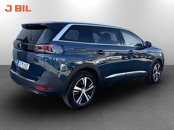 Peugeot 5008 4 of 5