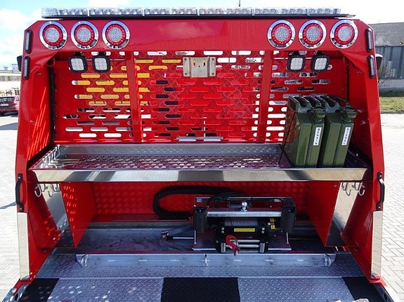 NYA VOLVO FL 12 ton bärgningsbil 5 of 12
