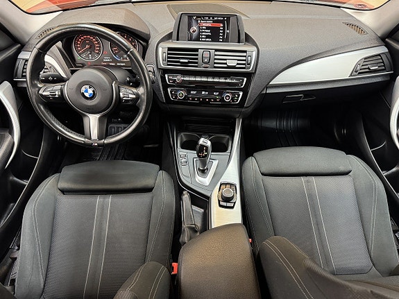 BMW 118i 9 of 20