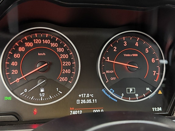 BMW 118i 16 of 20