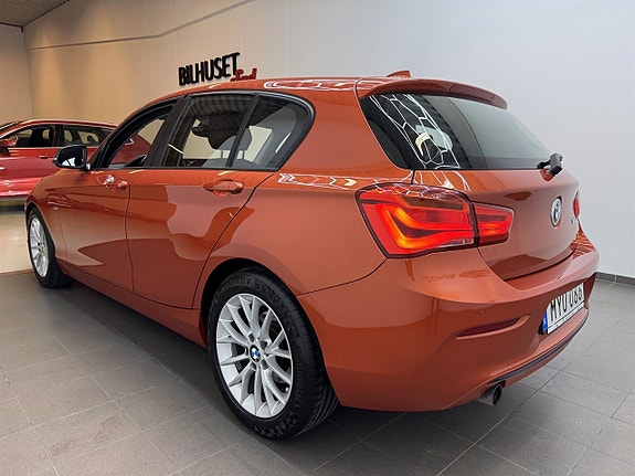 BMW 118i 4 of 20