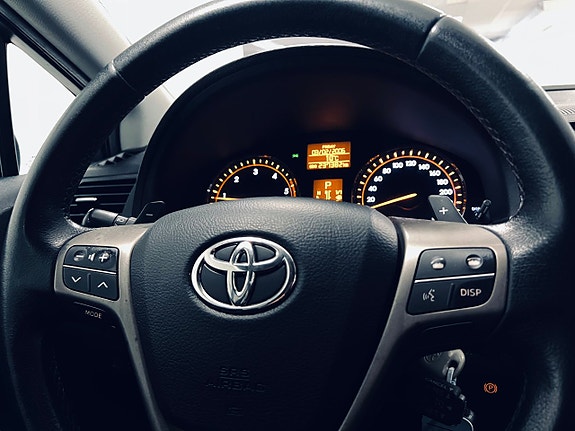 Toyota Avensis 16 of 20