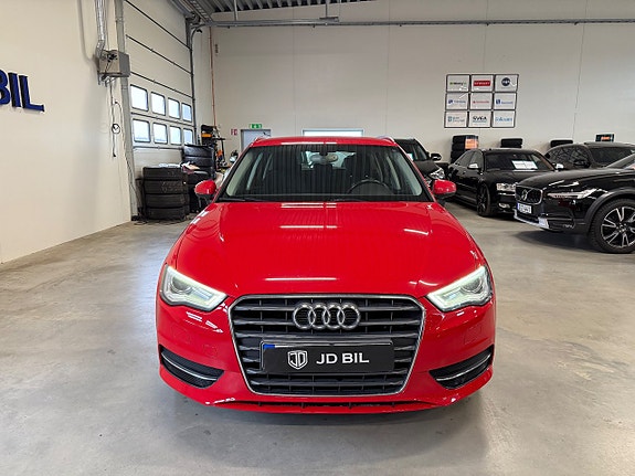 Audi A3 4 of 5