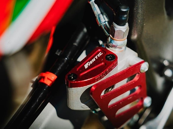 FANTIC XM50 COMPETITION NU i BUTIK 3 of 5