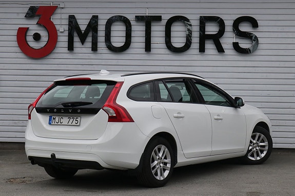 Volvo V60 5 of 5