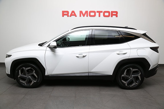 Hyundai Tucson 3 of 5