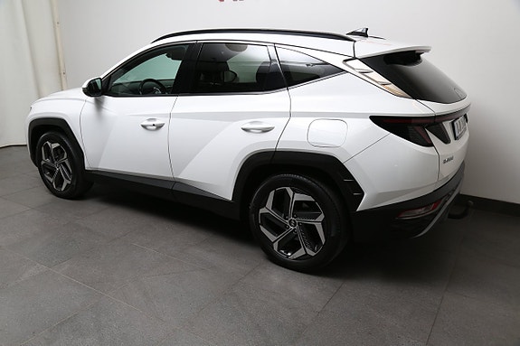 Hyundai Tucson 4 of 5
