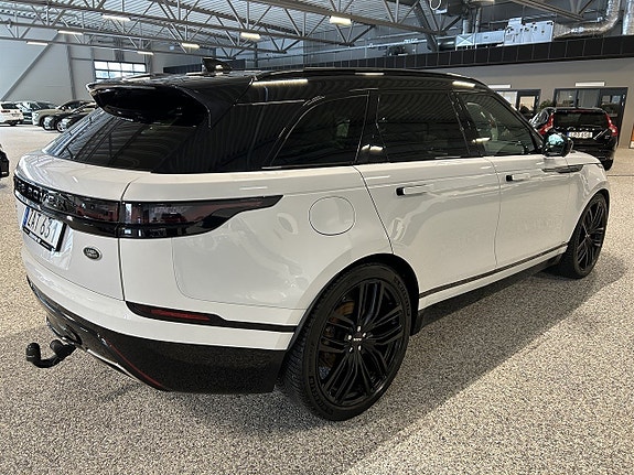 Land Rover Range Rover Velar 4 of 5